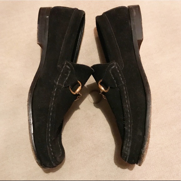 gucci loafers gold buckle